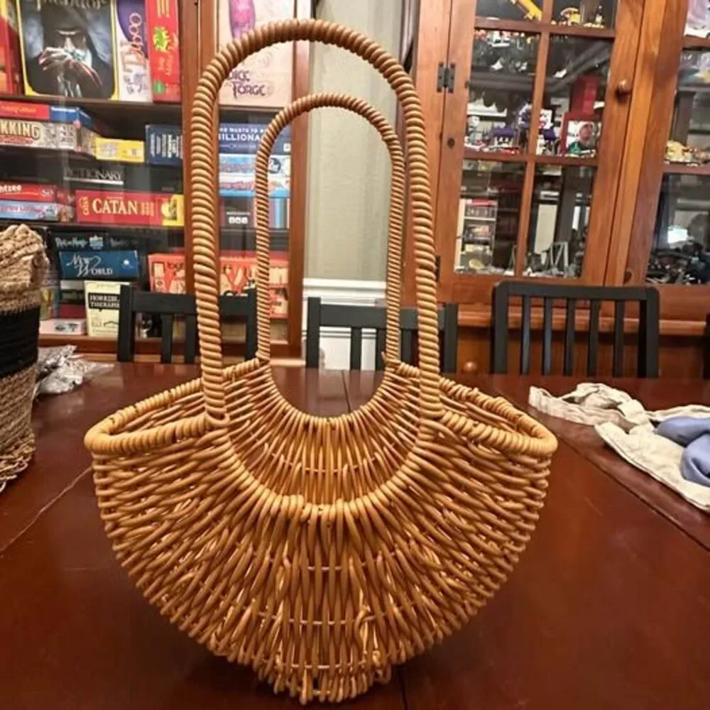 Boho Stule Woven Metal Basket Flower Girl Basket Wedding Supplies